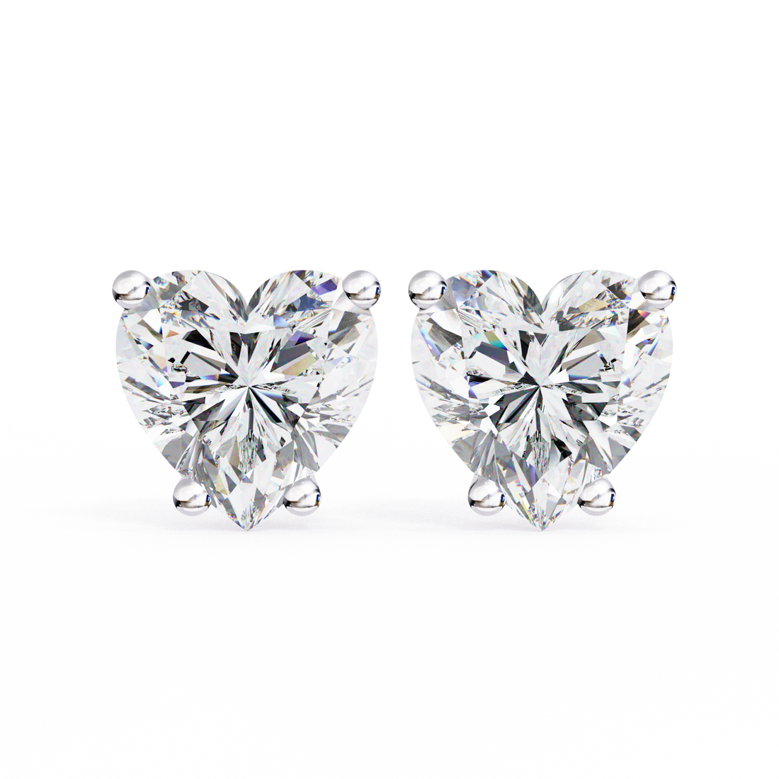Beautiful 18K GOLD EARRING WITH LAB-GROWN DIAMOND.