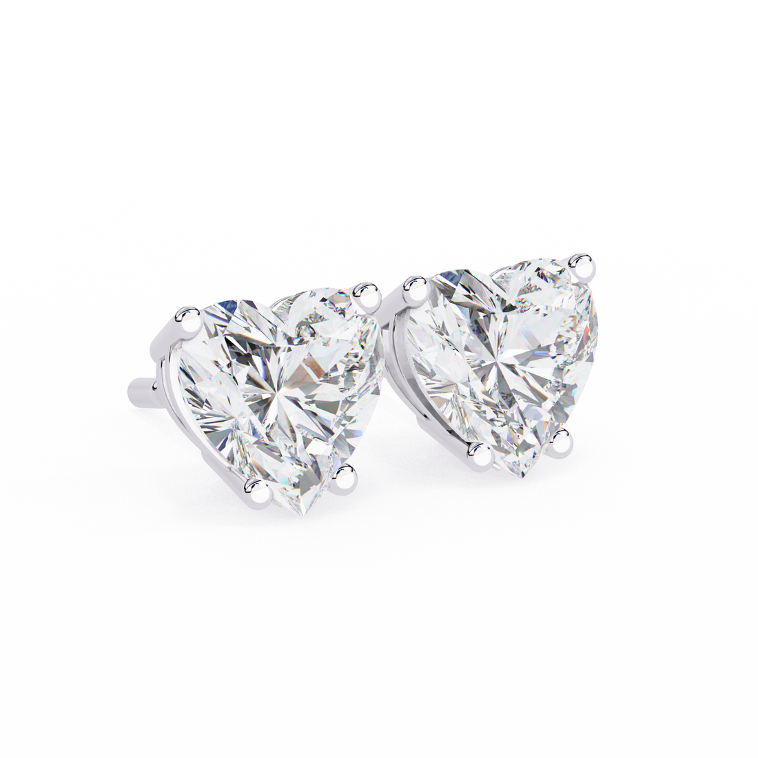 Beautiful 18K GOLD EARRING WITH LAB-GROWN DIAMOND.
