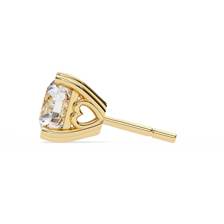 Unique 18K GOLD EARRING WITH LAB-GROWN DIAMOND.