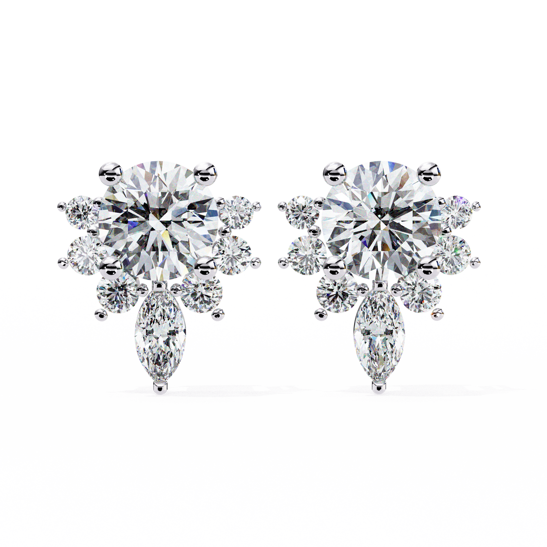 Unique 18K GOLD EARRING WITH LAB-GROWN DIAMOND.