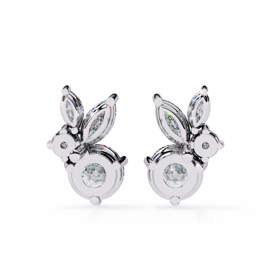 Unique 18K GOLD EARRING WITH LAB-GROWN DIAMOND.