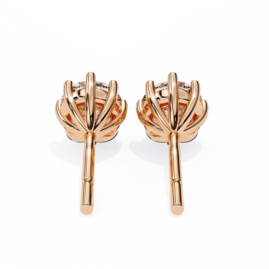 Unique 18K GOLD EARRING WITH LAB-GROWN DIAMOND.