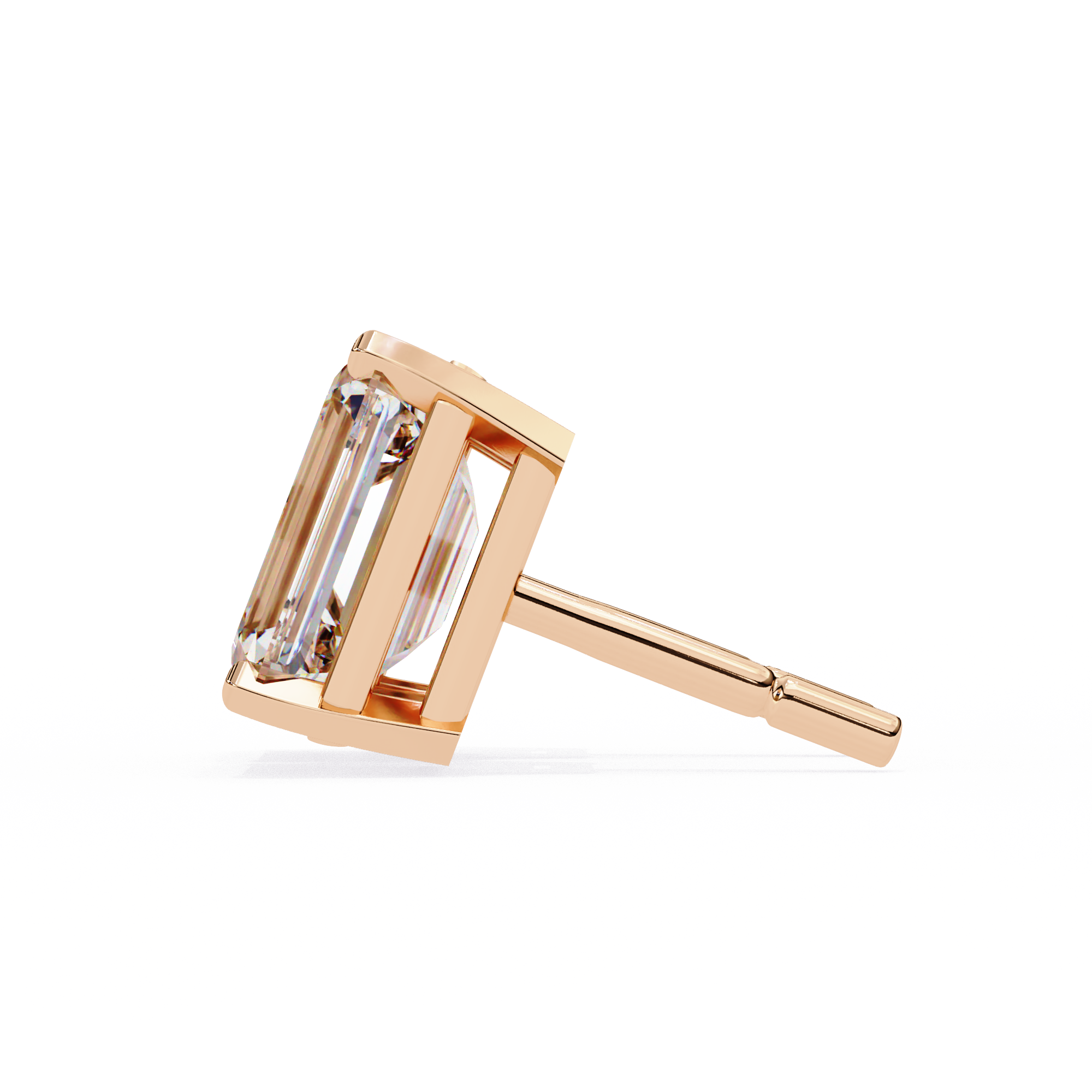 Beautiful 18K GOLD EARRING WITH LAB-GROWN DIAMOND.