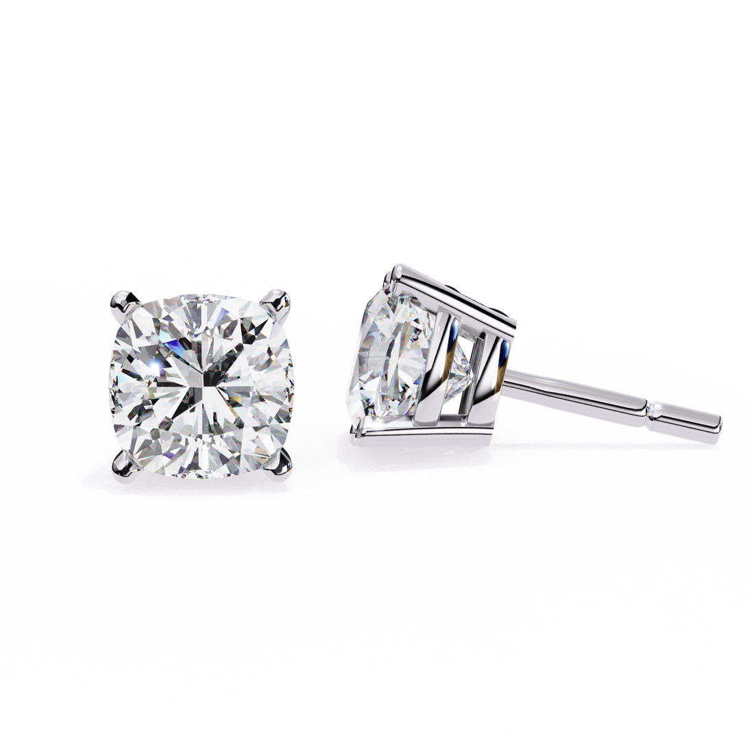 Beautiful 18K GOLD EARRING WITH LAB-GROWN DIAMOND.