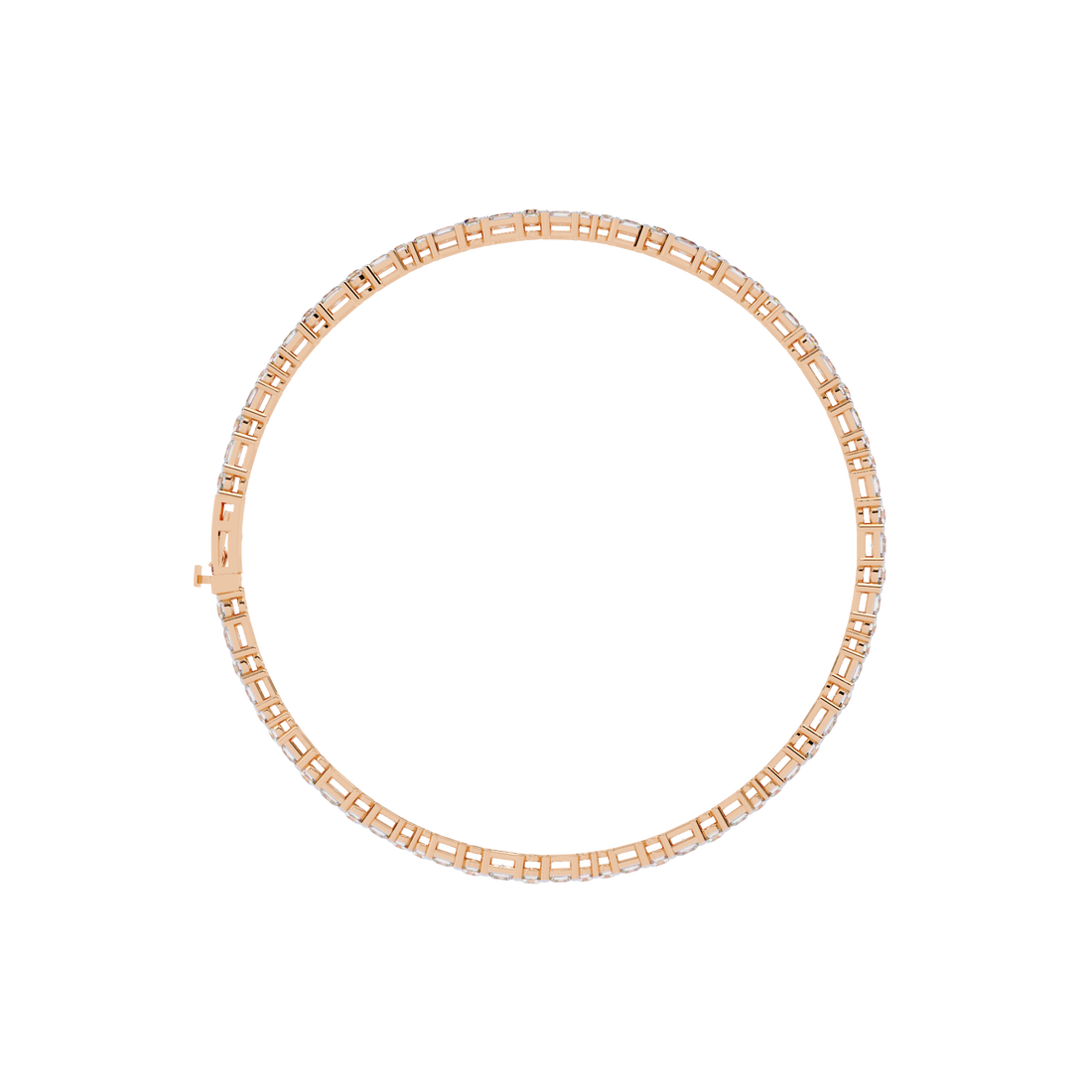 Fabulous  Bracelet With 18k Gold  Lab Grown Diamond.