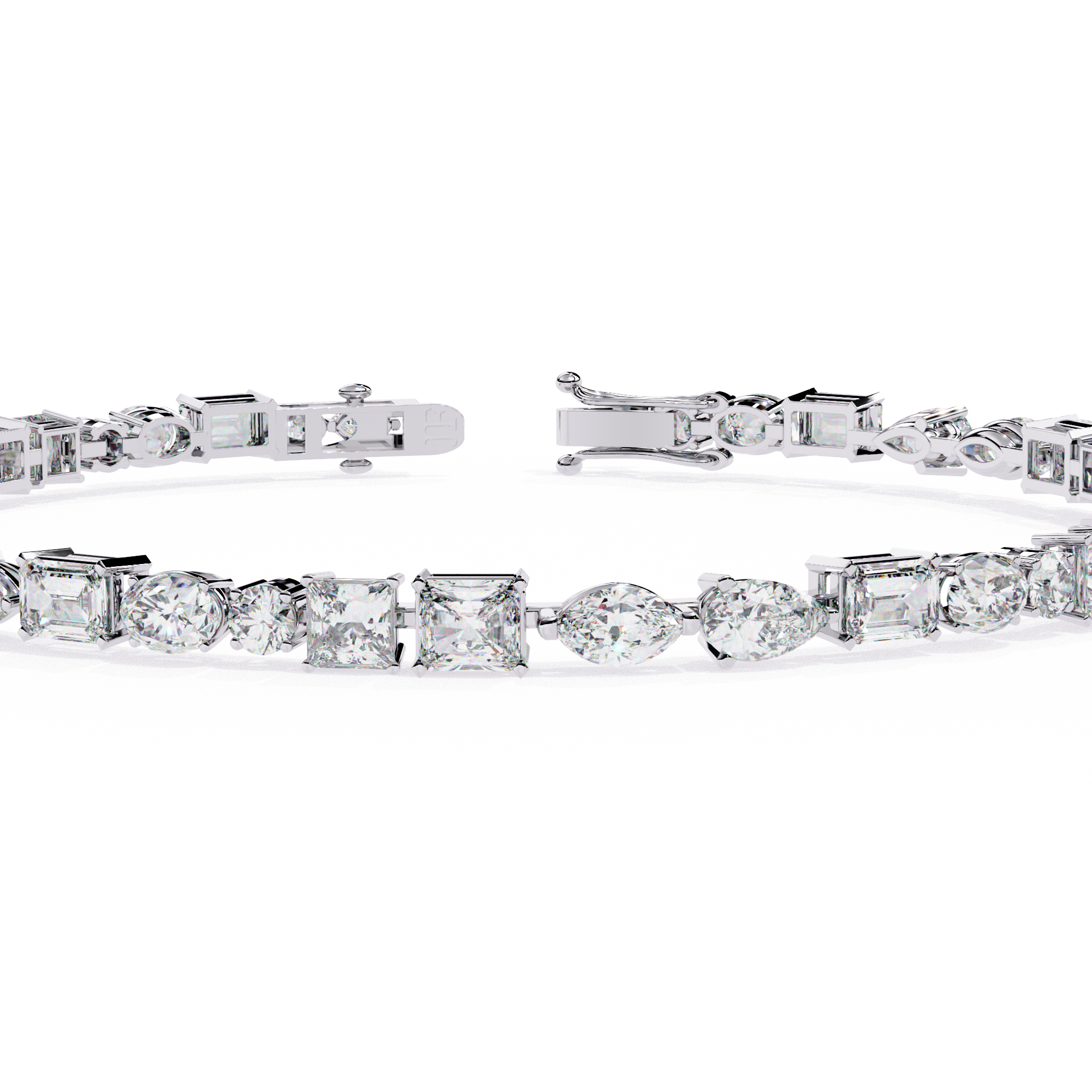 Fabulous  Bracelet With 18k Gold  Lab Grown Diamond.