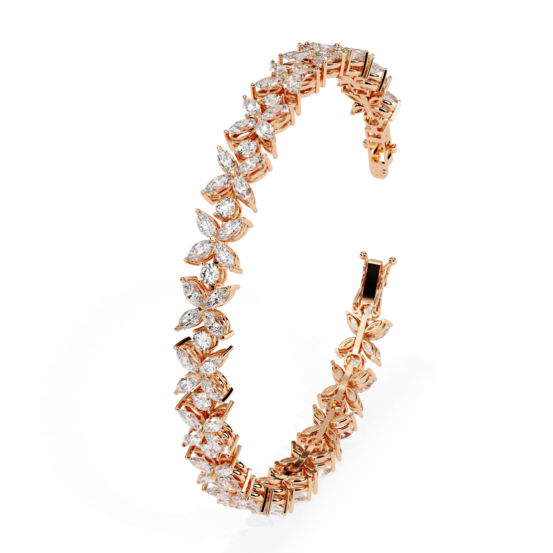 Fabulous  Bracelet With 18k Gold  Lab Grown Diamond.
