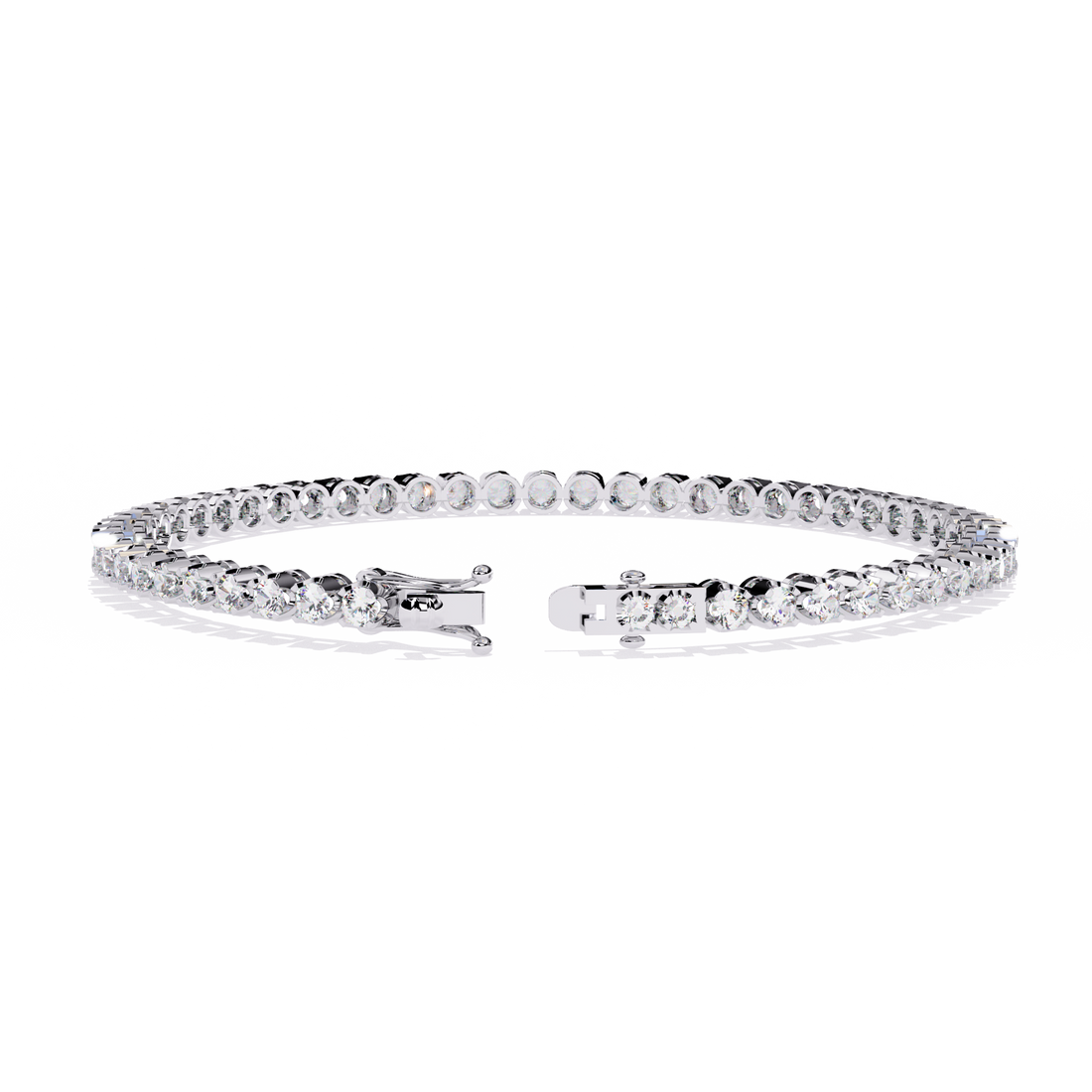 Fabulous  Bracelet With 18k Gold  Lab Grown Diamond.