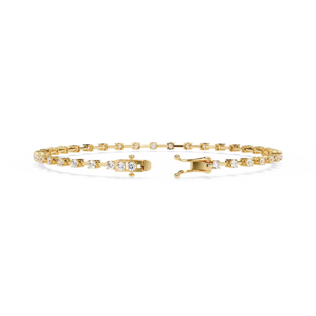 Fabulous  Bracelet With 18k Gold  Lab Grown Diamond.
