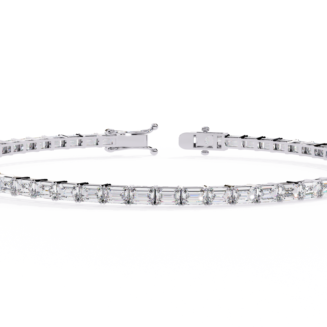 Fabulous  Bracelet With 18k Gold  Lab Grown Diamond.