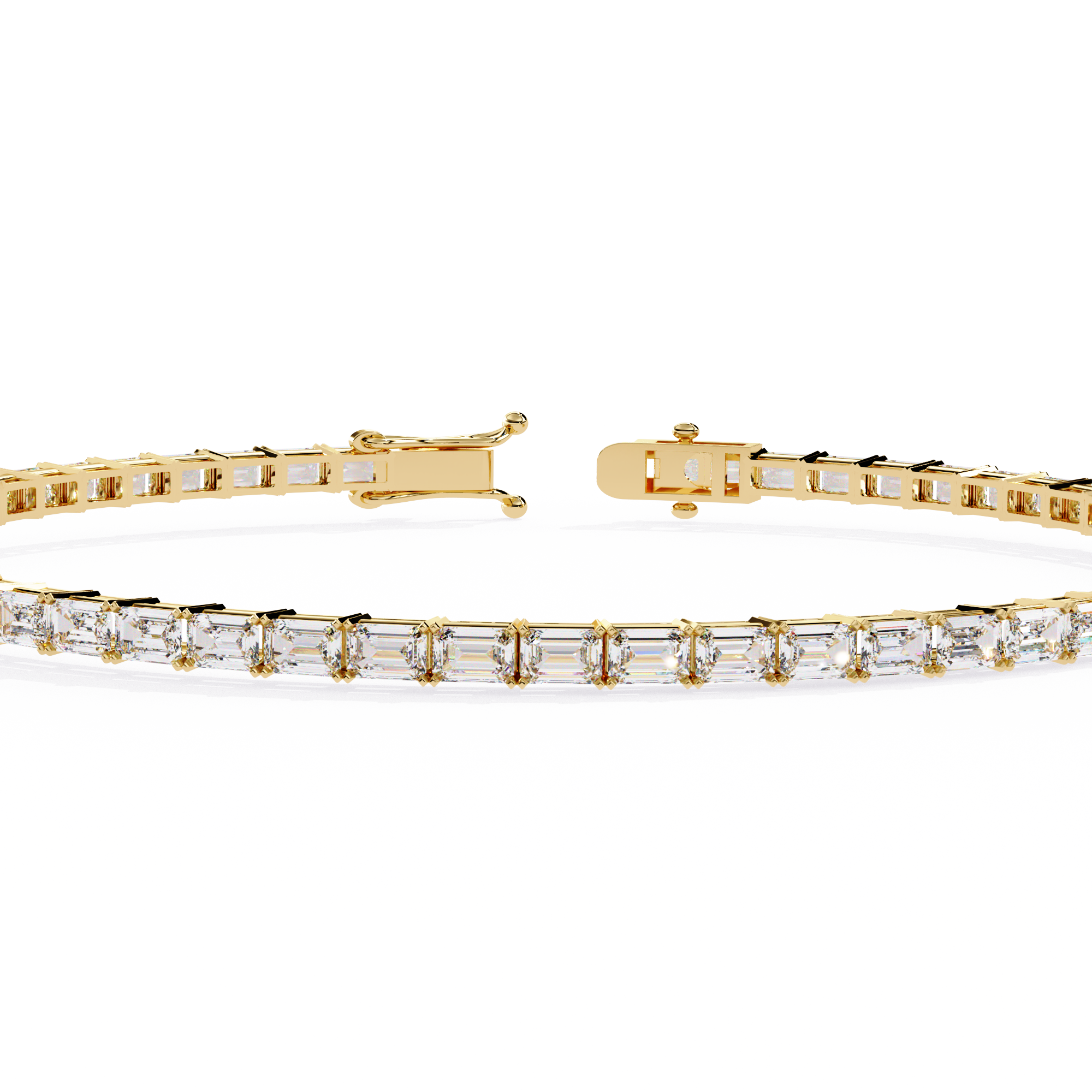 Fabulous  Bracelet With 18k Gold  Lab Grown Diamond.