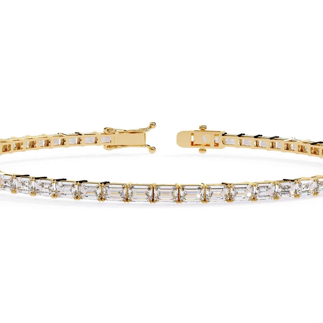 Fabulous  Bracelet With 18k Gold  Lab Grown Diamond.