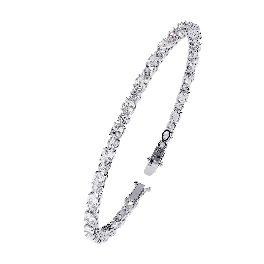 Fabulous  Bracelet With 18k Gold  Lab Grown Diamond.
