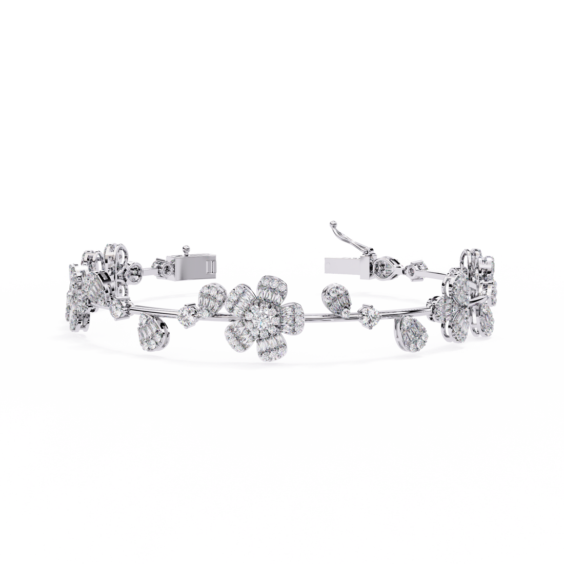 Fabulous  Bracelet With 18k Gold  Lab Grown Diamond.