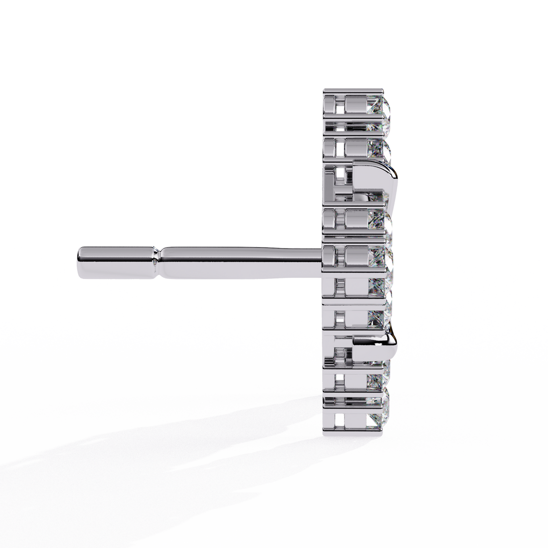 Unique 18K GOLD EARRING WITH LAB-GROWN DIAMOND.