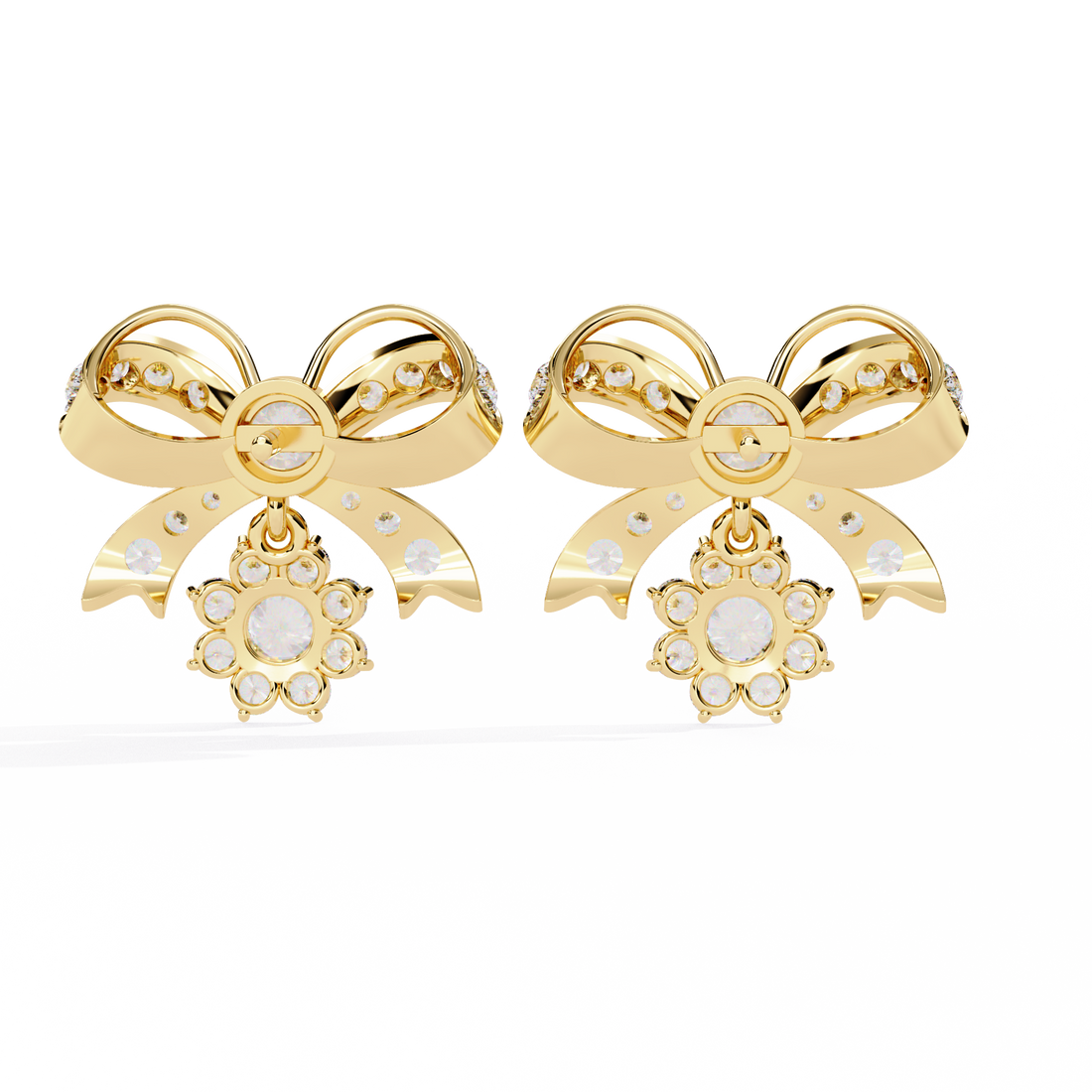 Unique 18K GOLD EARRING WITH LAB-GROWN DIAMOND.