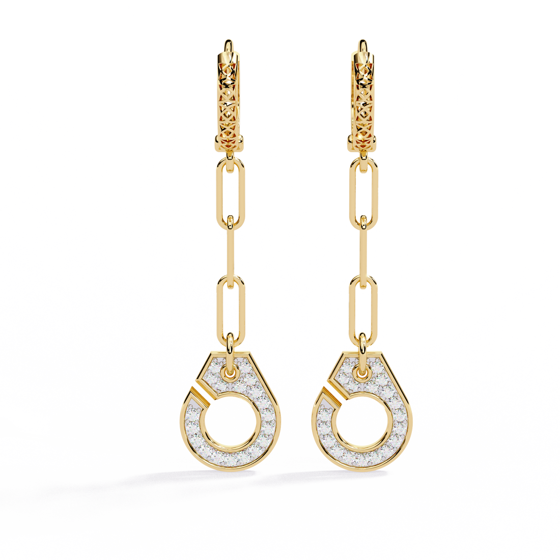 Unique 18K GOLD EARRING WITH LAB-GROWN DIAMOND.