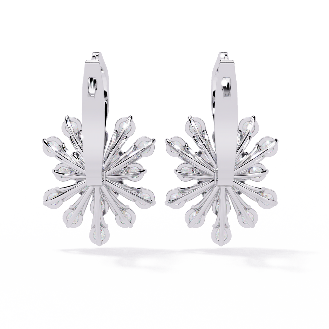 Brilliant 18K GOLD EARRING WITH LAB-GROWN DIAMOND.