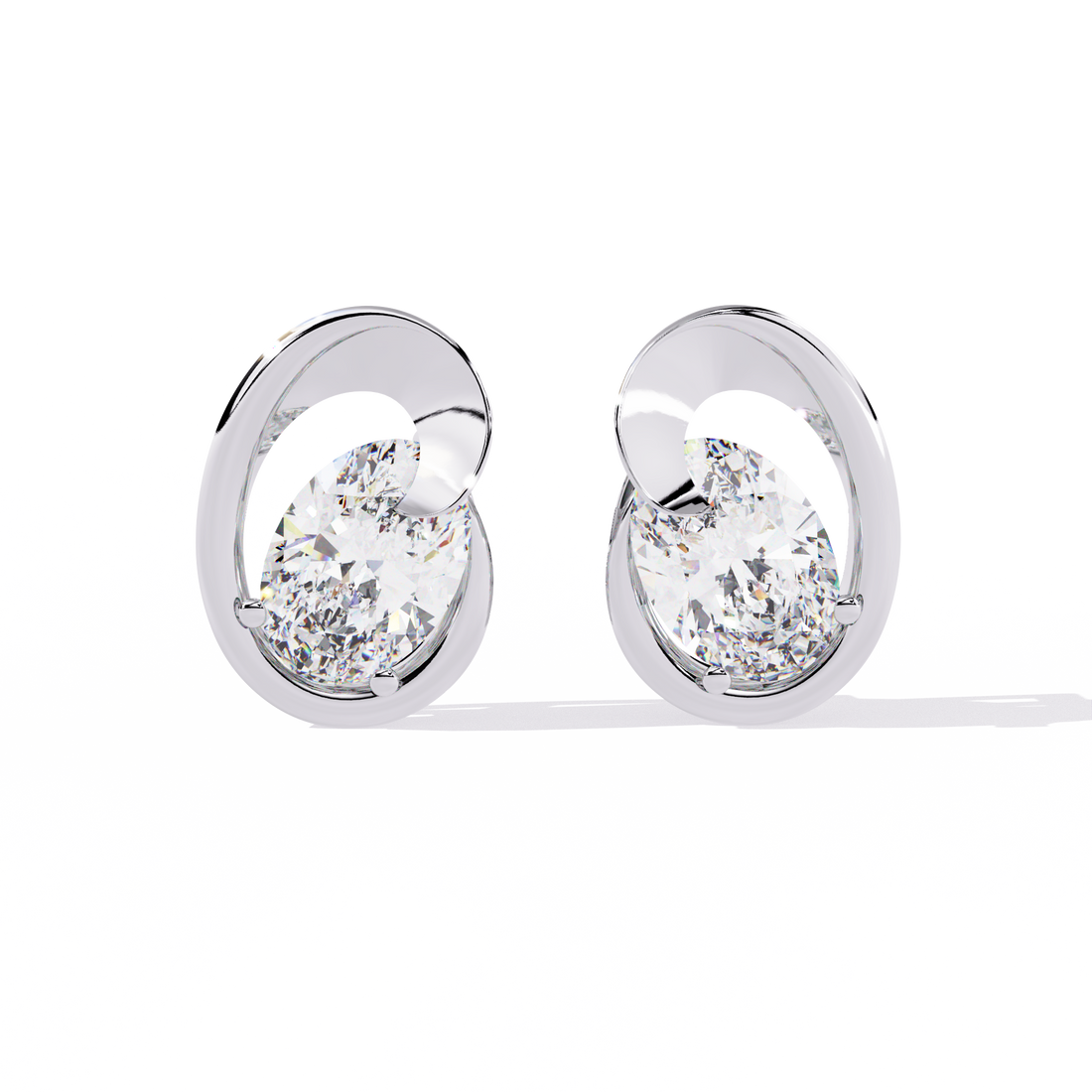 Brilliant 18K GOLD EARRING WITH LAB-GROWN DIAMOND.