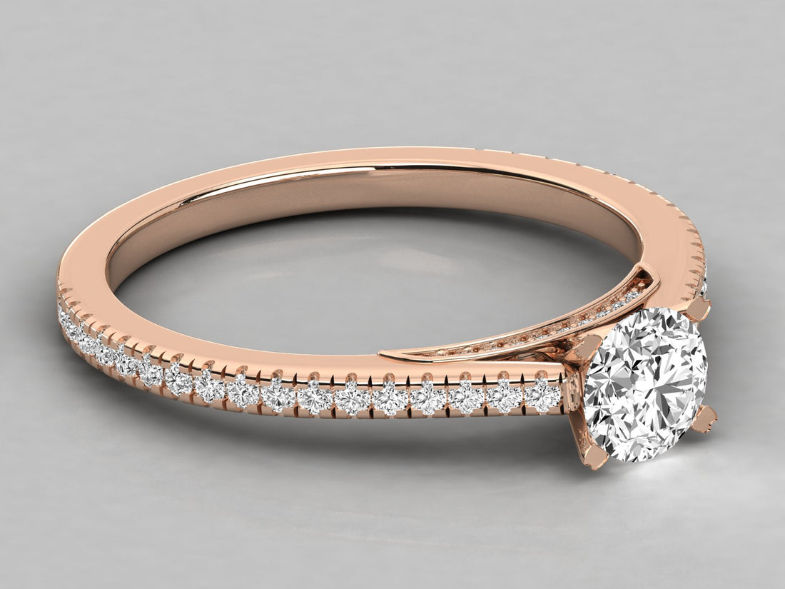 10K GOLD SOLITAIRE LAB GROWN DIAMOND LADIES RING.