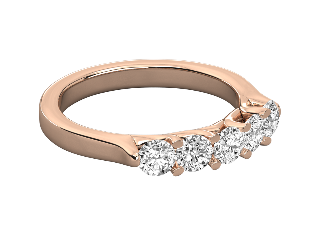 10K GOLD SOLITAIRE  LAB GROWN DIAMOND LADIES  RING.