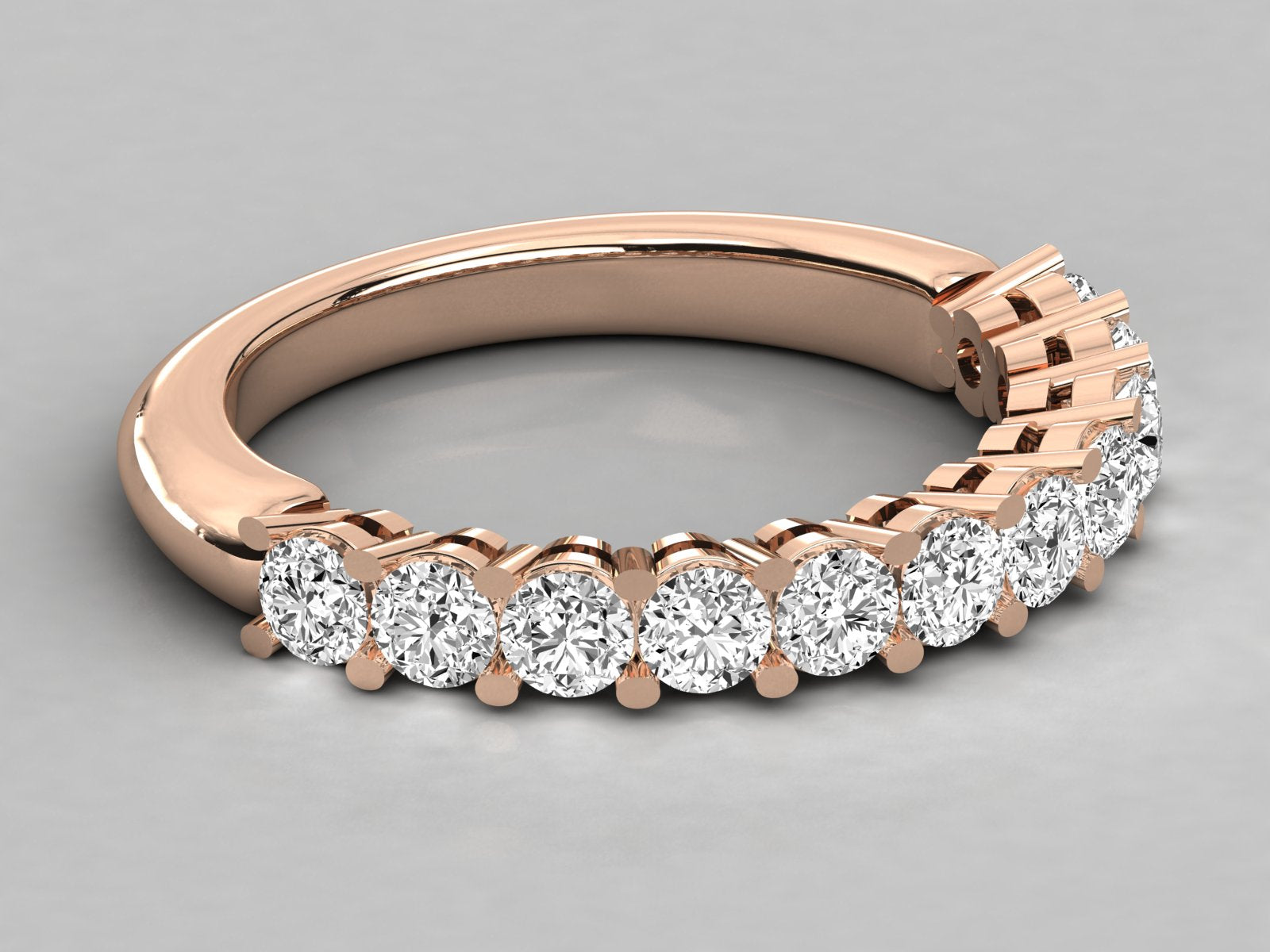 10K GOLD  LAB GROWN DIAMOND LADIES BAND RING.