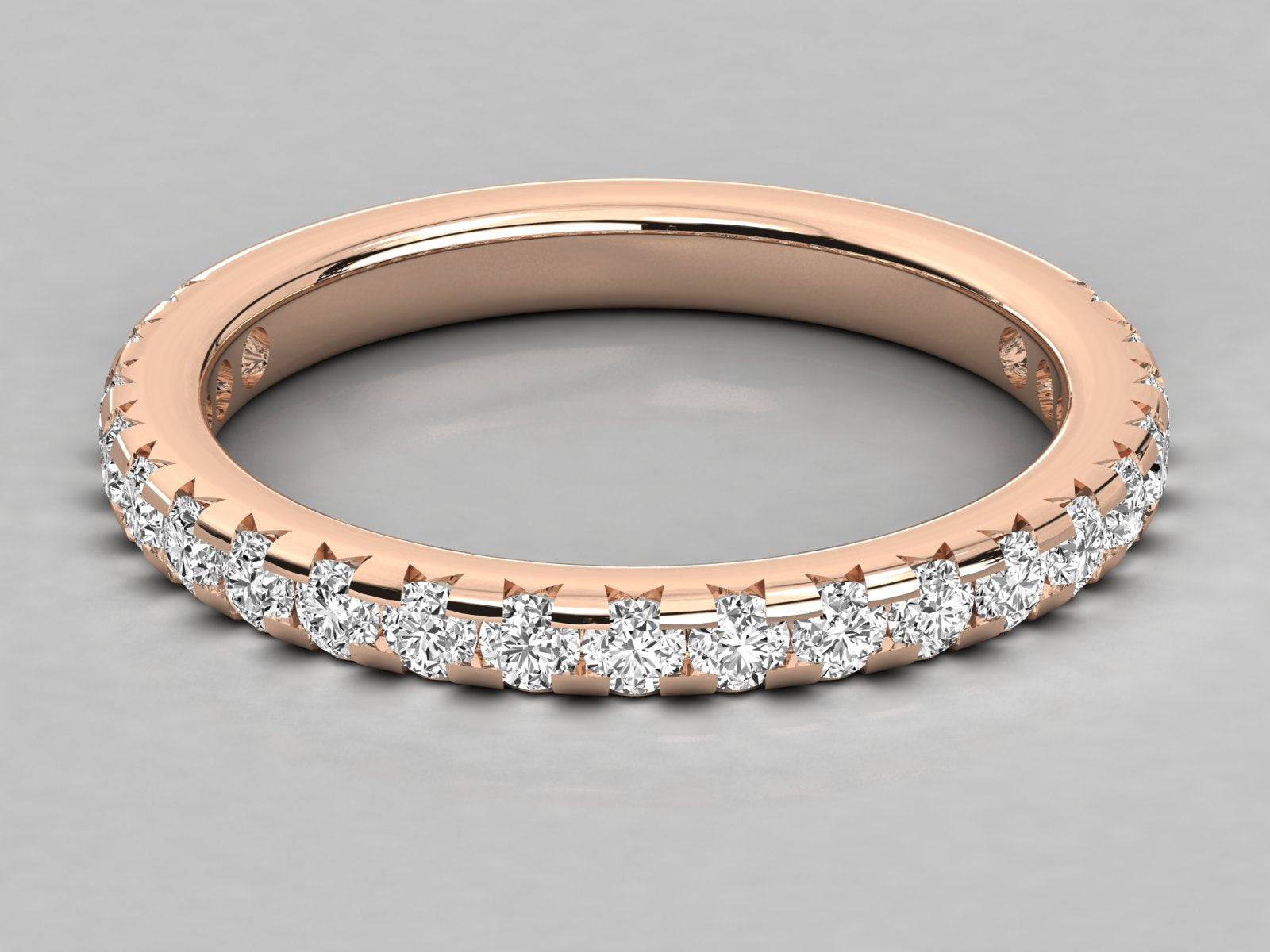 10K GOLD  LAB GROWN DIAMOND LADIES BAND RING.