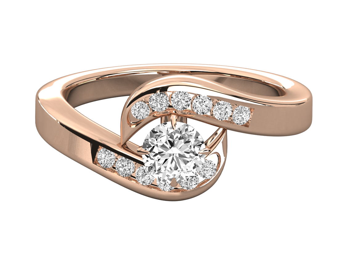 10K GOLD SOLITAIRE  LAB GROWN DIAMOND LADIES RING.