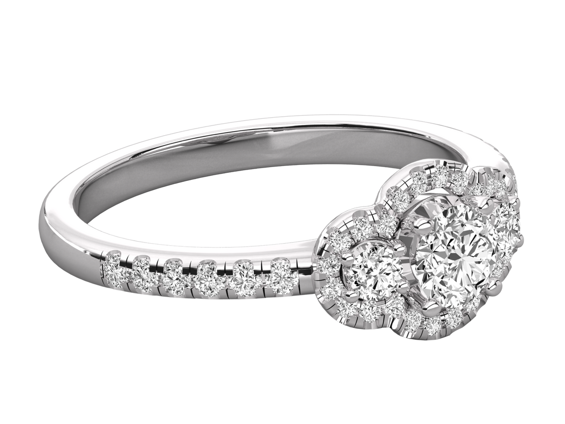 10K GOLD SOLITAIRE LAB GROWN DIAMOND LADIES RING.