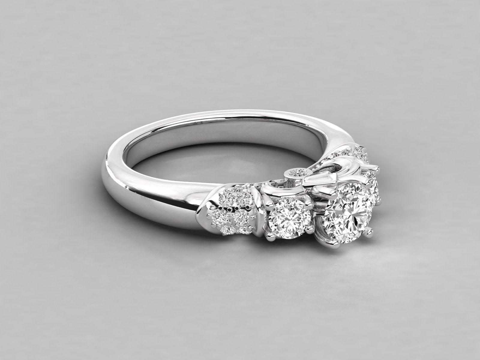10K GOLD SOLITAIRE  LAB GROWN DIAMOND LADIES  RING.
