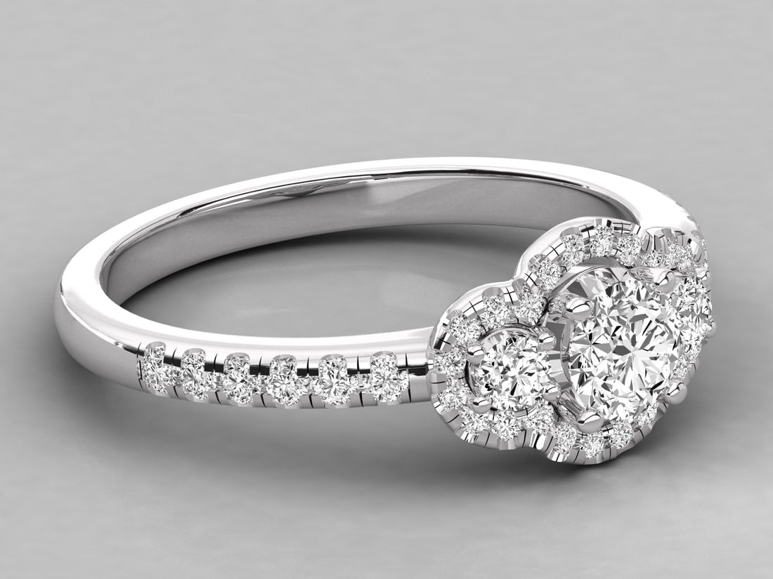 10K GOLD SOLITAIRE LAB GROWN DIAMOND LADIES RING.