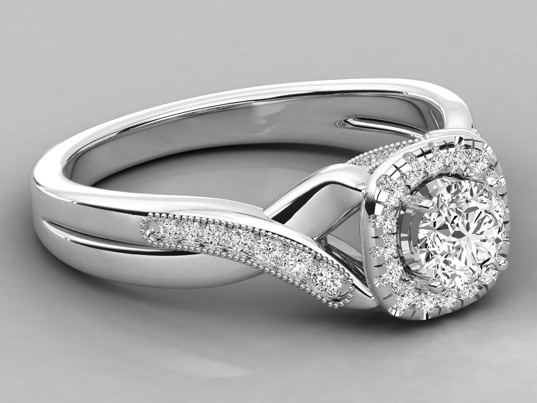 10K GOLD SOLITAIRE LAB GROWN DIAMOND LADIES  RING.