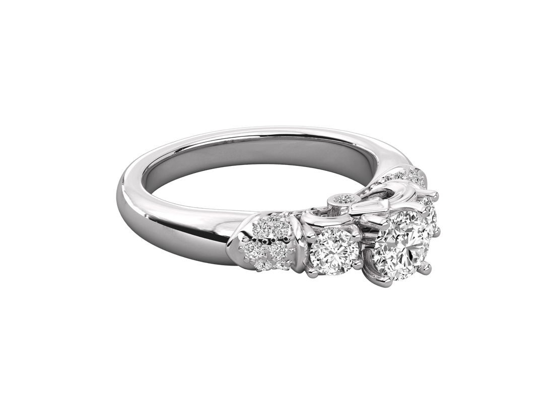 10K GOLD SOLITAIRE  LAB GROWN DIAMOND LADIES  RING.