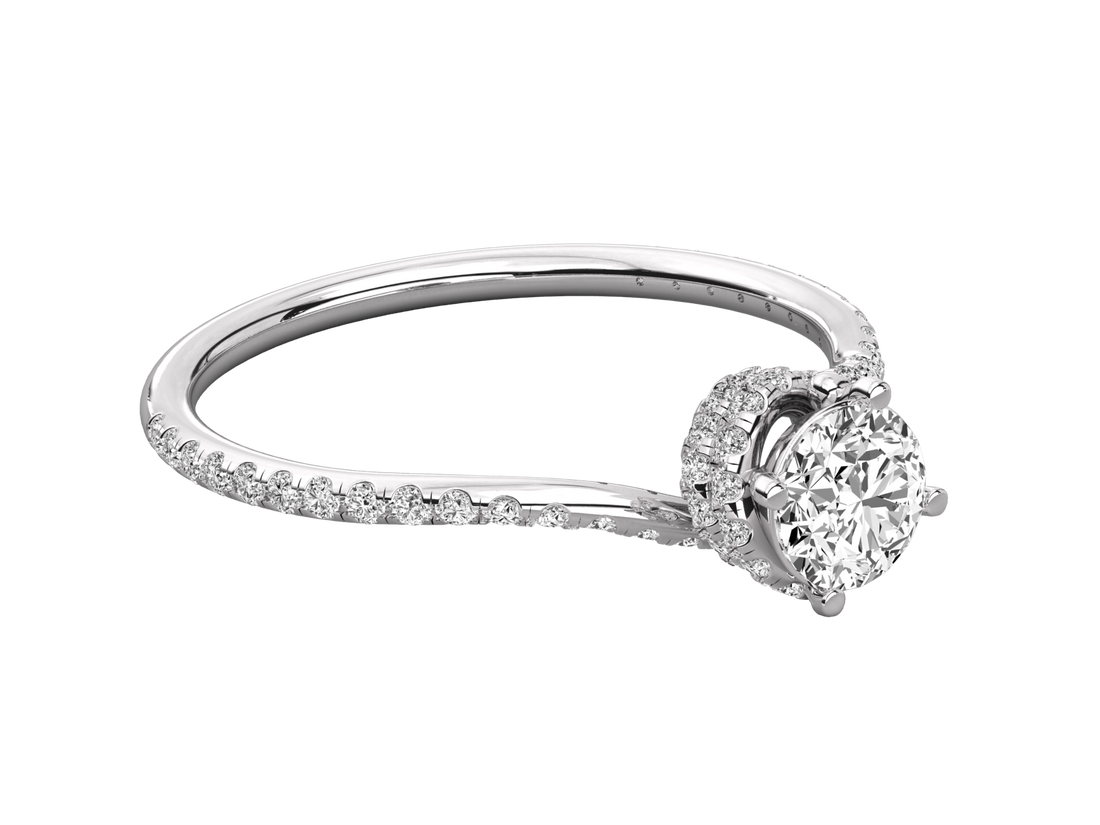 10K GOLD SOLITAIRE LAB GROWN DIAMOND LADIES  RING.