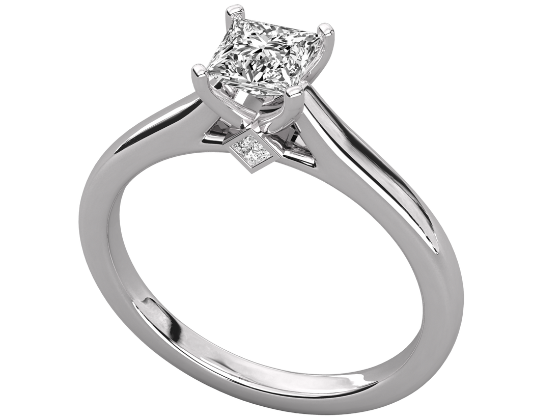 10K GOLD SOLITAIRE  LAB GROWN DIAMOND LADIES  RING.