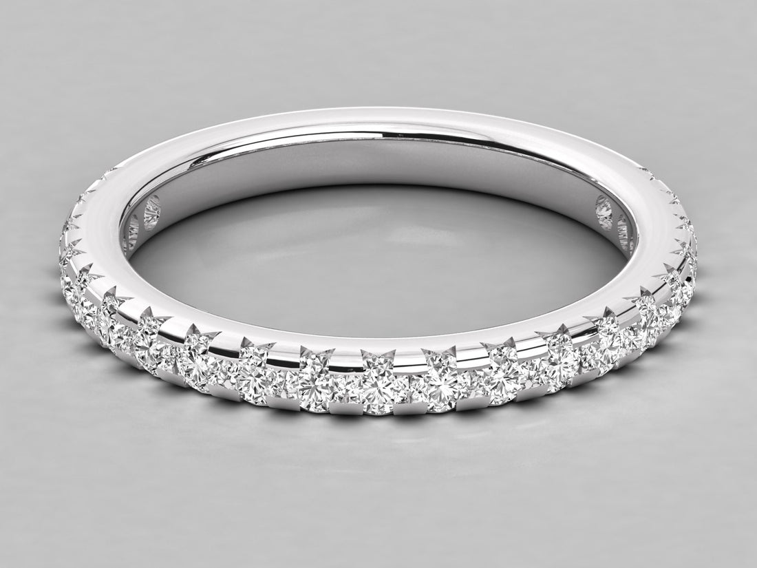 9K GOLD SOLITAIRE ROUND CUT LAB GROWN DIAMOND LADIES BRILLIANT RING.