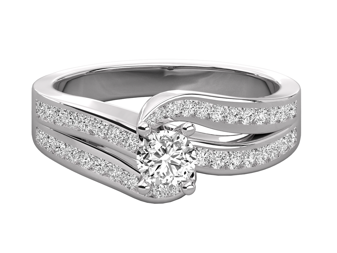 10K GOLD SOLITAIRE LAB GROWN DIAMOND LADIES  RING.