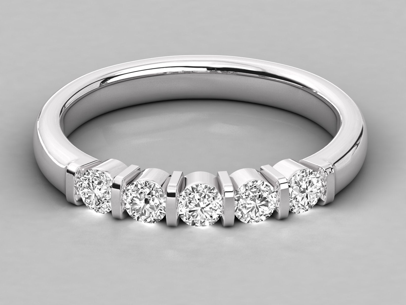 9K GOLD SOLITAIRE DIAMOND  BRILLIANT RING.