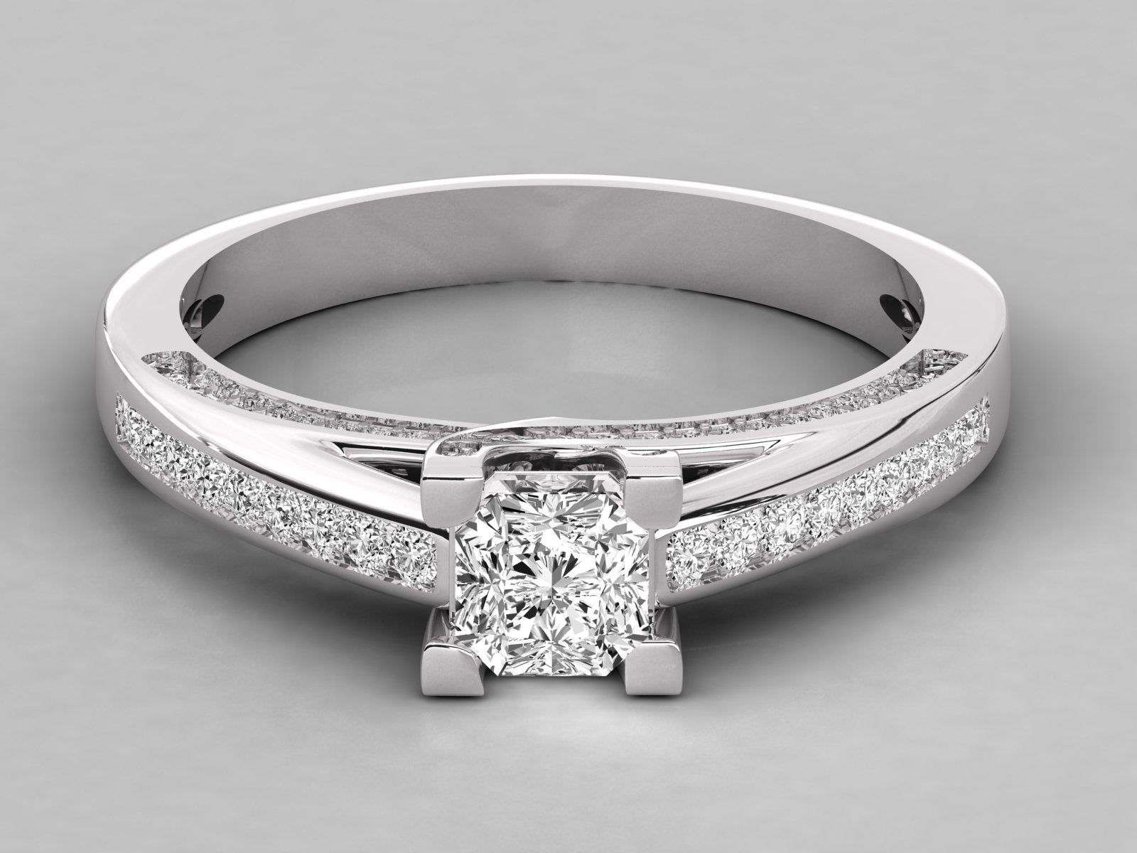 10K GOLD SOLITAIRE   LAB GROWN DIAMOND LADIES  RING.
