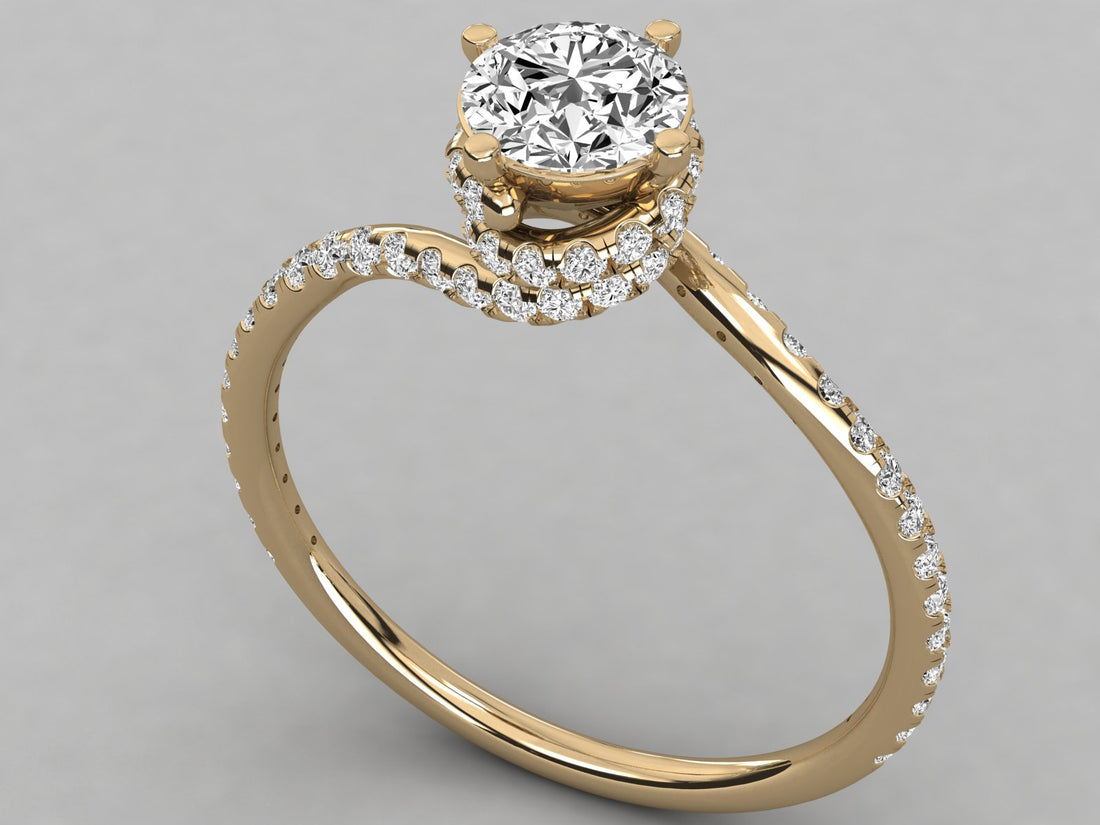 10K GOLD SOLITAIRE LAB GROWN DIAMOND LADIES  RING.