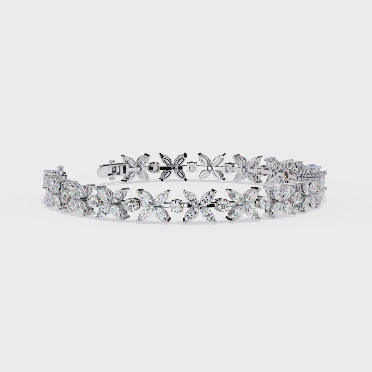 Fabulous  Bracelet With 18k Gold  Lab Grown Diamond.