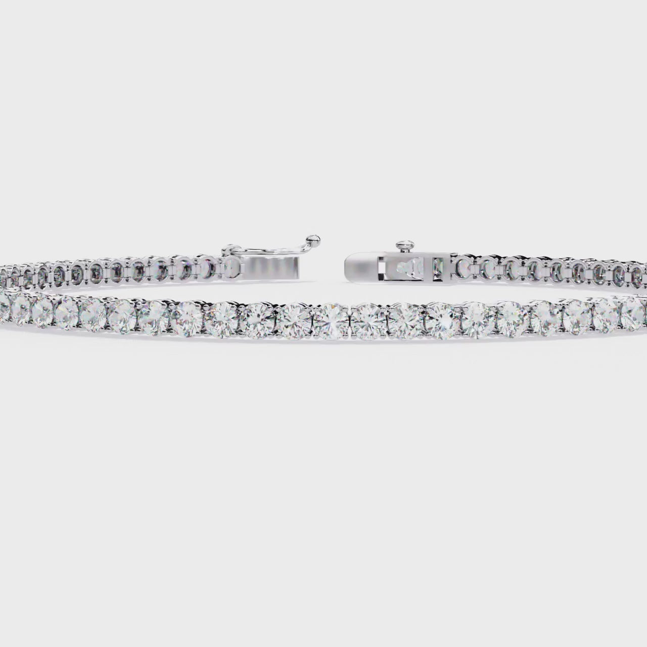 Fabulous  Bracelet With 18k Gold  Lab Grown Diamond.