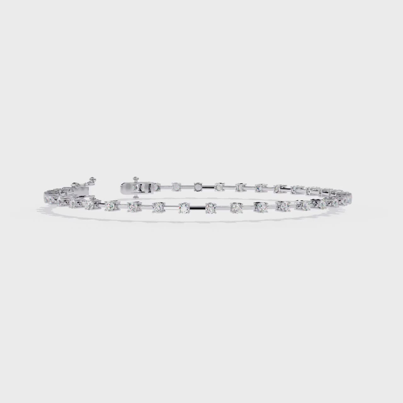 Fabulous  Bracelet With 18k Gold  Lab Grown Diamond.