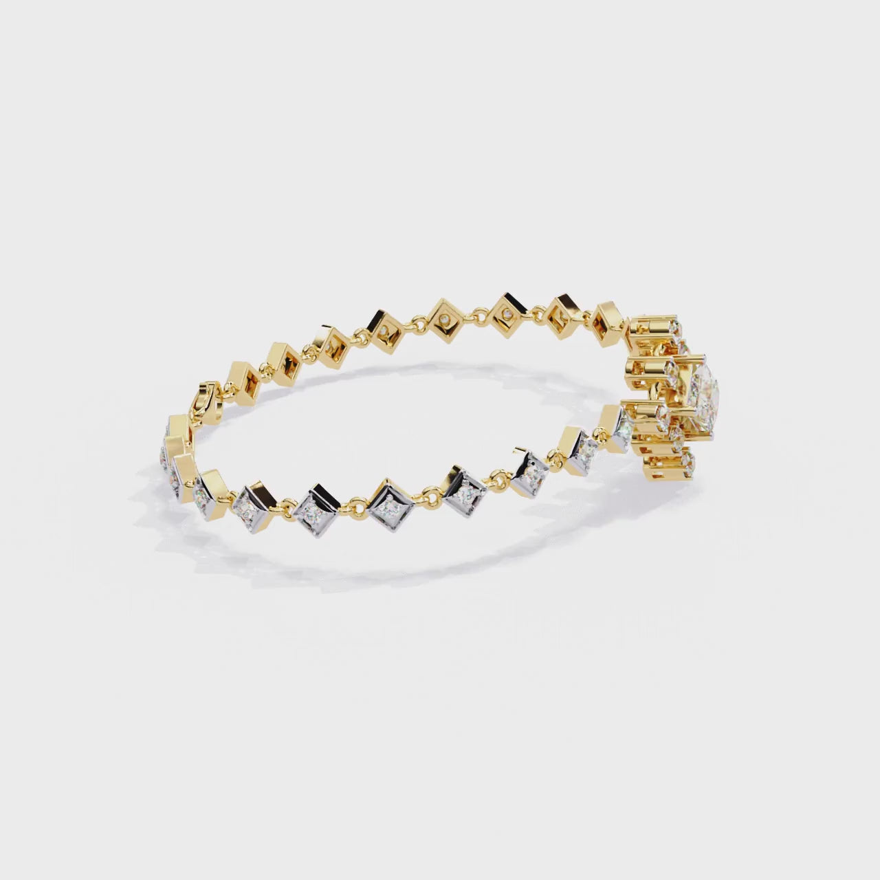 Fabulous  Bracelet With 18k Gold  Lab Grown Diamond.