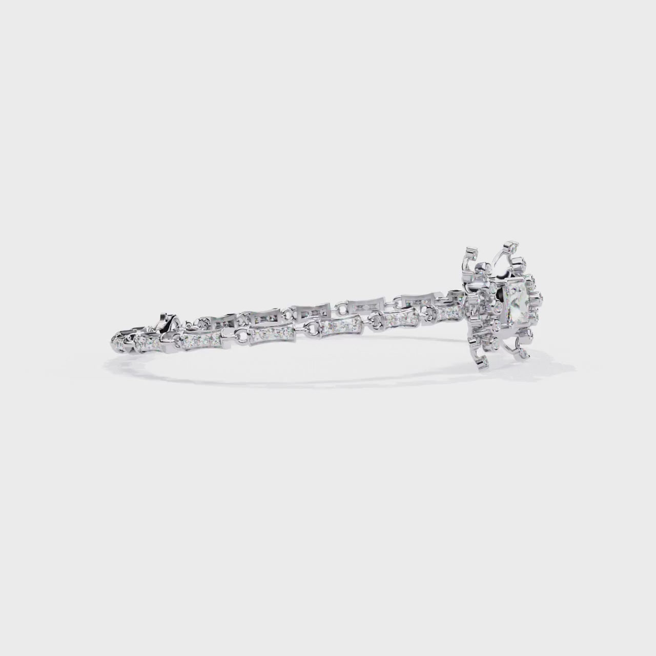 Beautiful Bracelet With 18k Gold  Fabulous Lab Grown Diamond
