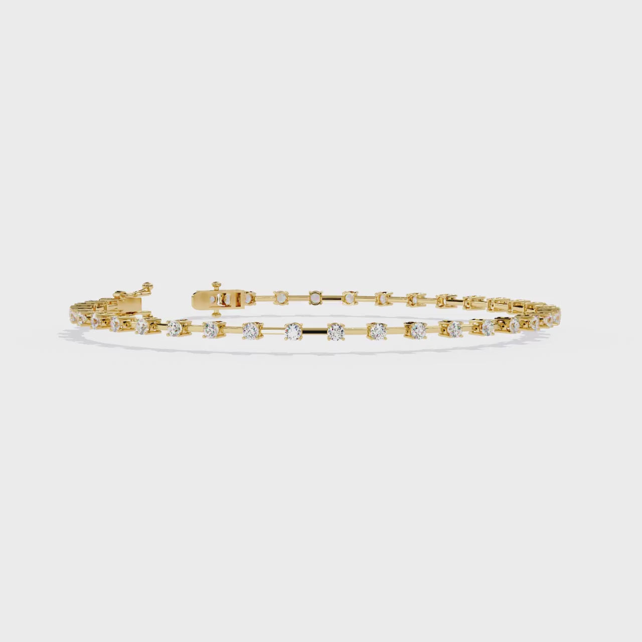 Fabulous  Bracelet With 18k Gold  Lab Grown Diamond.