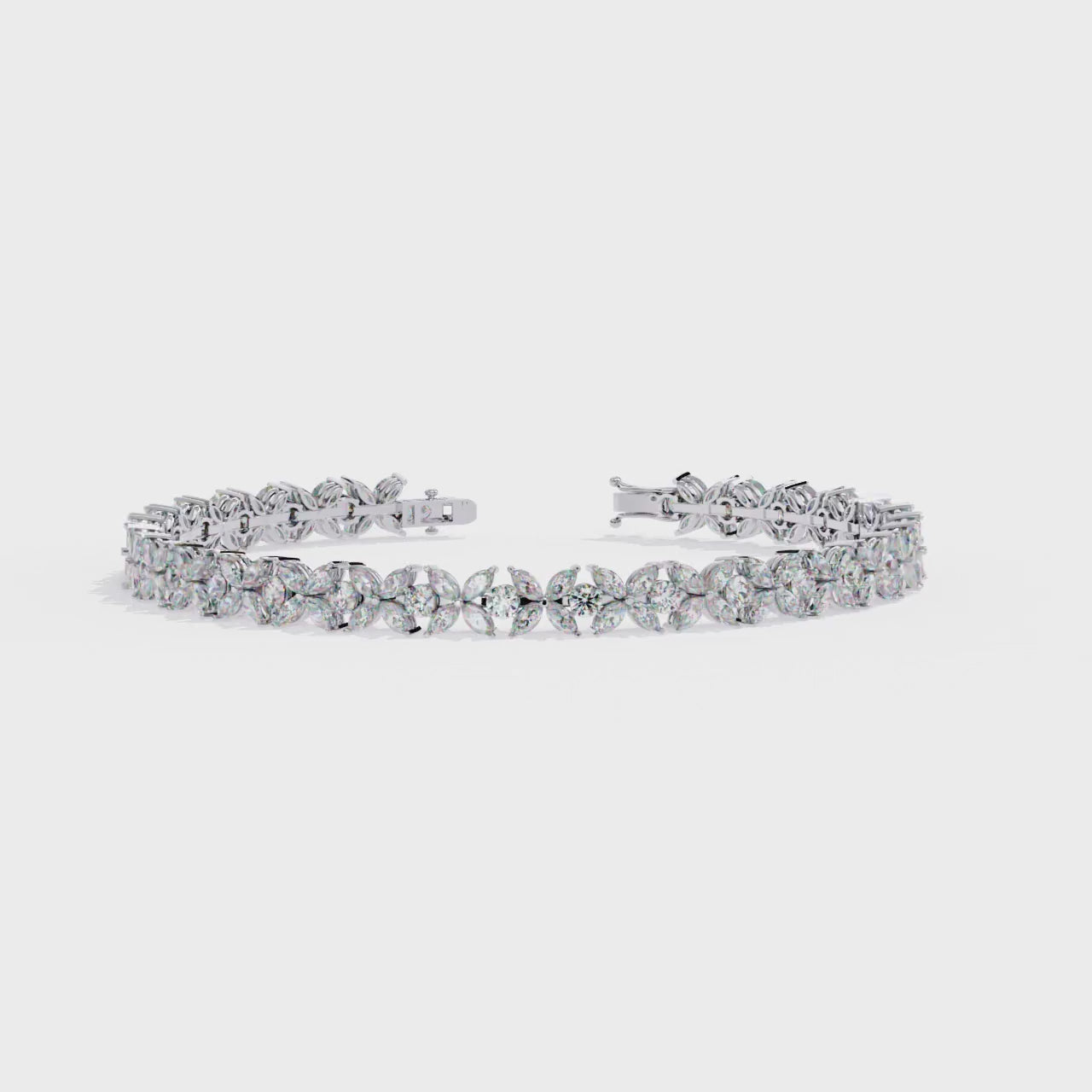 Fabulous  Bracelet With 18k Gold  Lab Grown Diamond.